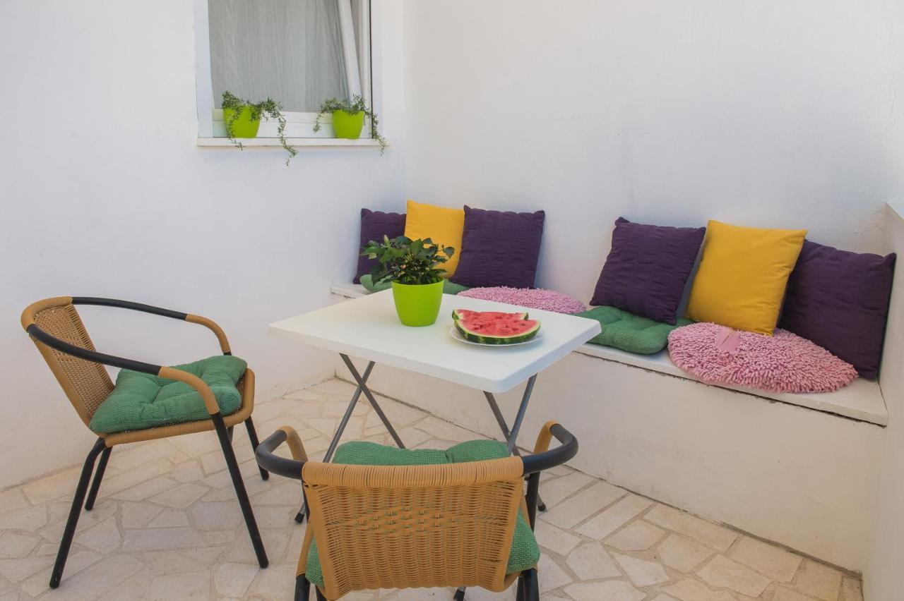 Apartmani Stine Donji Okrug  المظهر الخارجي الصورة