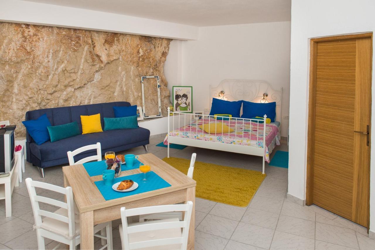 Apartmani Stine Donji Okrug  المظهر الخارجي الصورة