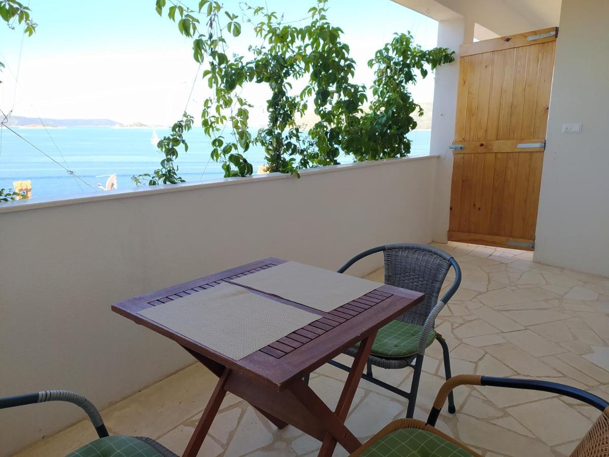 Apartmani Stine Donji Okrug  المظهر الخارجي الصورة