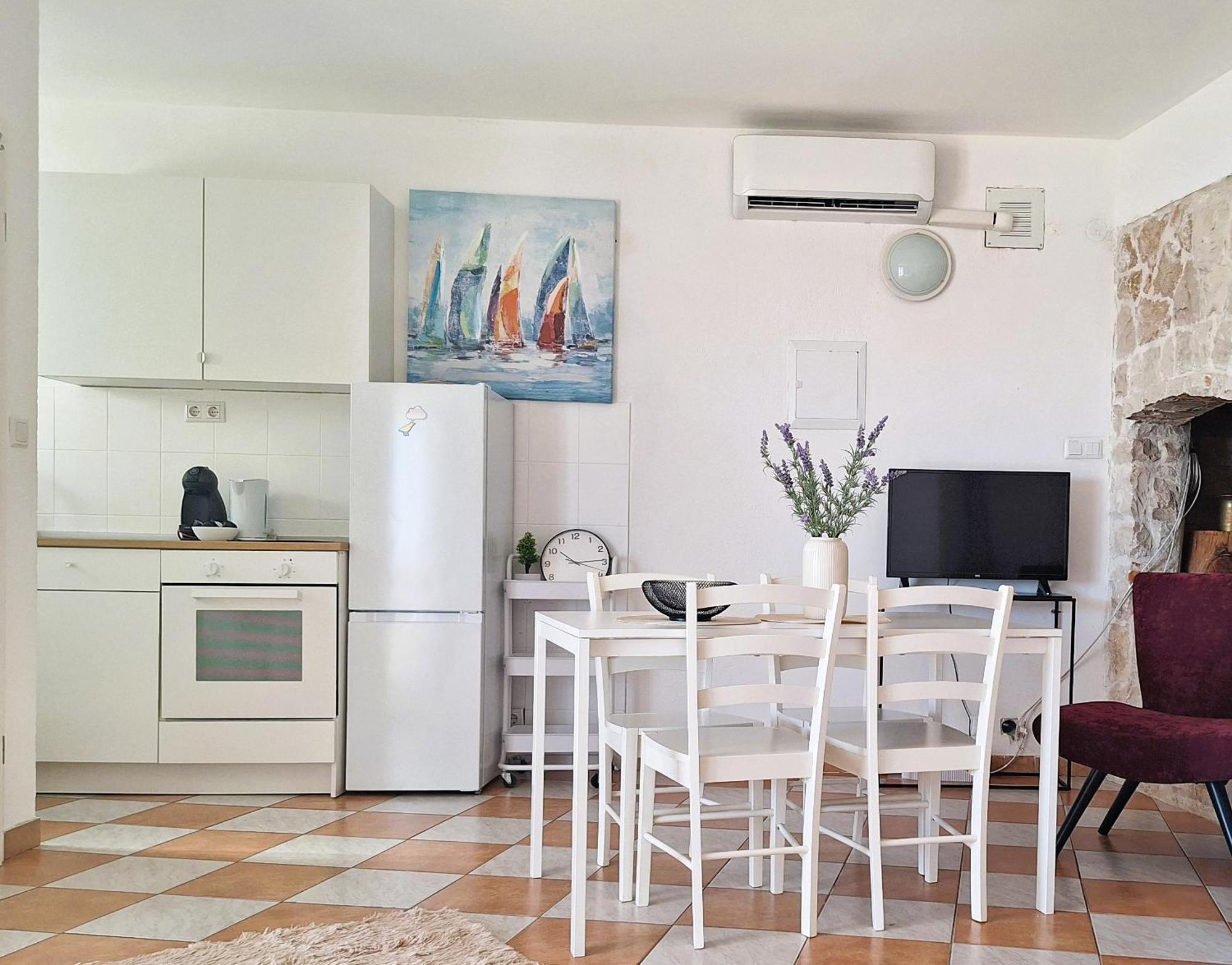 Apartmani Stine Donji Okrug  المظهر الخارجي الصورة